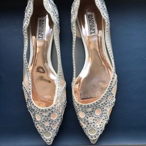 Badgley Mischka Ivory Gigi Flats 8.5W